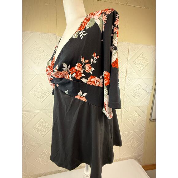 Shein Curve 2XL Black & Floral print v-neck women's top blouse flowing bottom - Picture 5 of 11